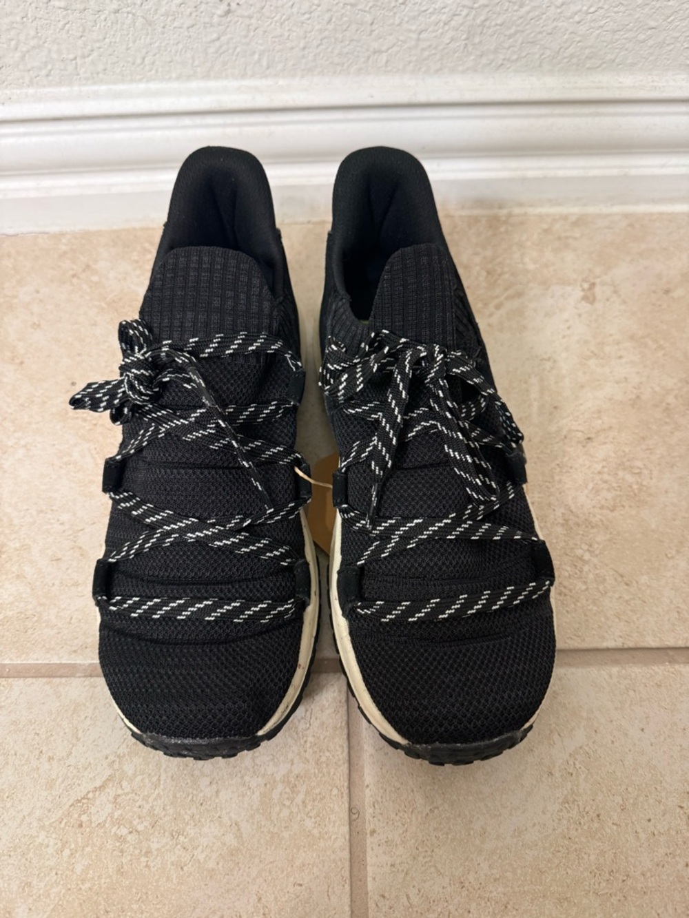 Holo maverick women’s size 8